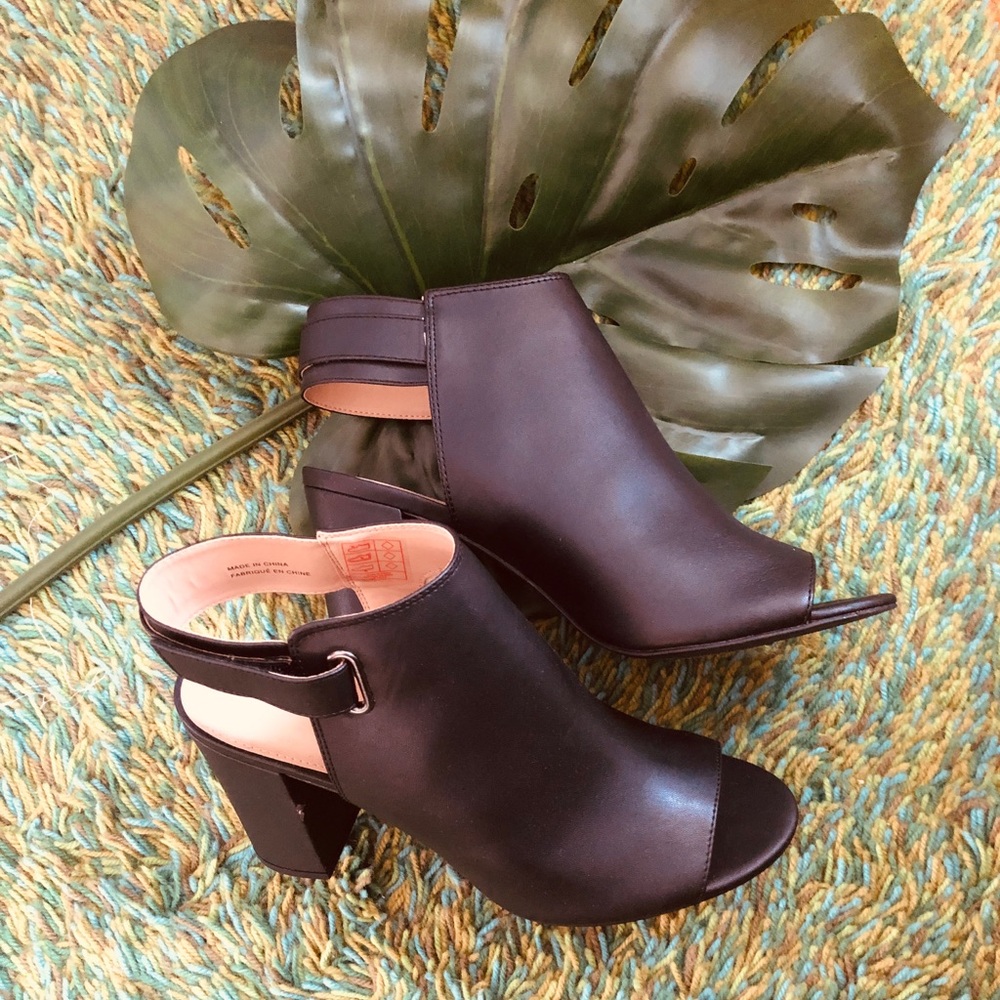 Joe Fresh Black  Block Heel Shoes